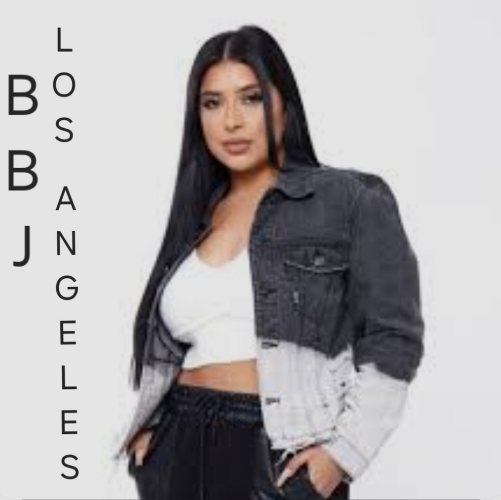 BBJ Los Angeles Women's Two-Tone Jean Jacket. NWT Size Medium - Picture 3 of 14